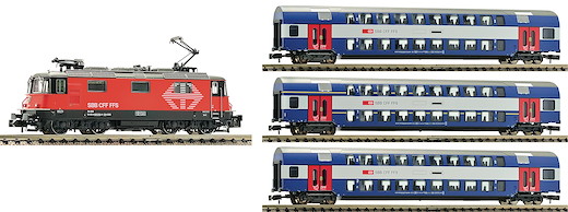 Zugset Elektrolokomotive Re 4/4'' "Lion" (2.#) DCC-Sound + 3 Doppelstockwagen, SBB