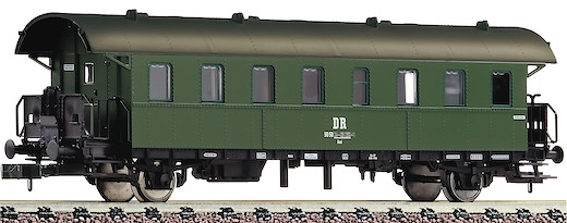 Personenwagen 2. Kl. Bauart Baai, DR