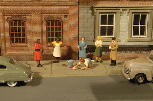 Sidewalk People 7/