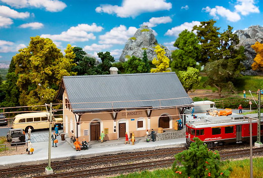 Bahnhof Ardez