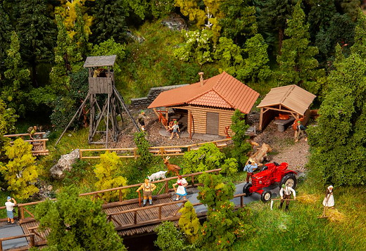 Jagdhütte mit Hochsitz
