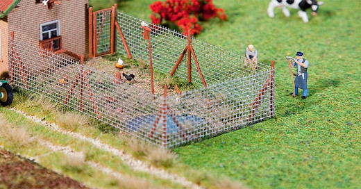 Maschendrahtzaun mit Holzpfosten, 340 mm