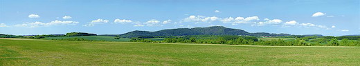 Modellhintergrund Sommer im Mittelgebirge