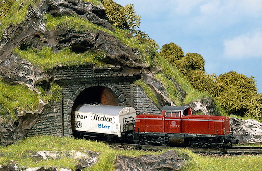 2 Tunnelportale