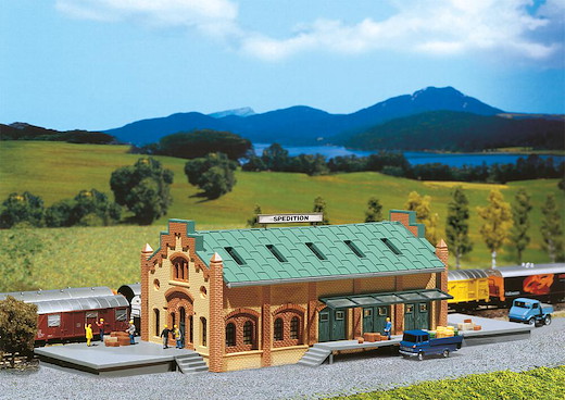 Güterschuppen