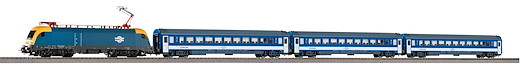 Start-Set mit Bettung Personenzug Taurus und 3 Personenwagen MAV V