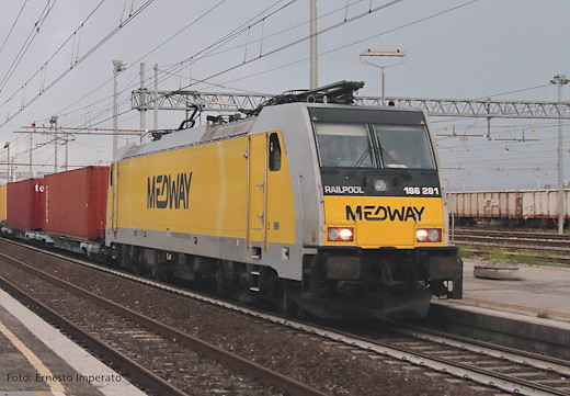 Sound-Elektrolok BR 186 Medway VI, inkl. PIKO Sound-Decoder