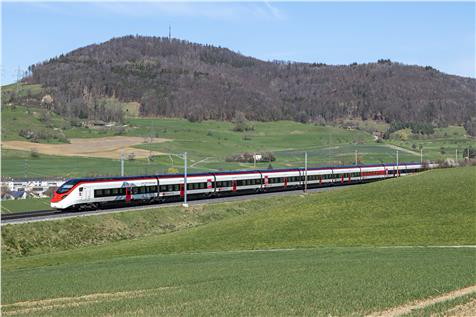 SBB Triebzug 11 teilig Giruno RABe 501 008 Ceneri