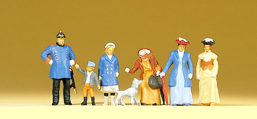 Passanten, Polizist um 1900