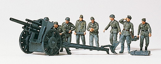 Leichte Feldhaubitze 10.5 cm, DR 1939-45