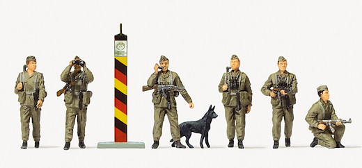 Grenztruppen NVA DDR 6 Figuren m. Zubehör unbem.