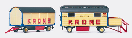 Damentoilette und Packwagen