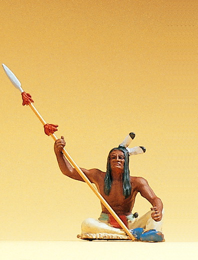 Indianer sitzend mit Speer