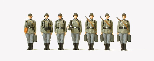 Granatwerfertrupp angetreten. DR. 7 unbemalte Figuren