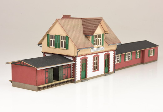Bausatz Bahnhof "Straßberg" Set mit Güterschuppen und Anbau