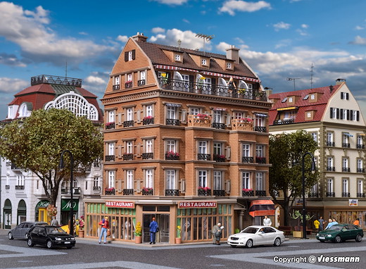 H0 Restaurant mit Inneneinric