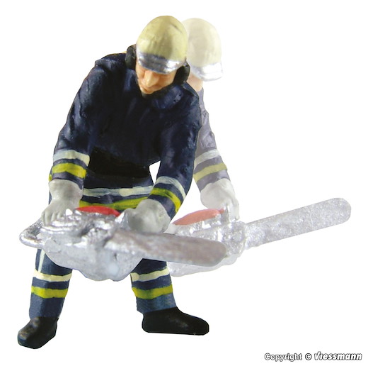 H0 Feuerwehrm. m.Kettensaege