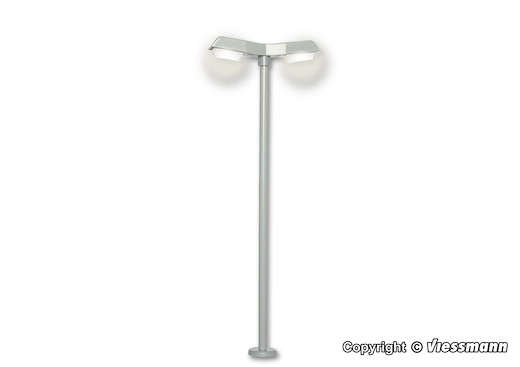 H0 Strassenleuchte m. dop. LED