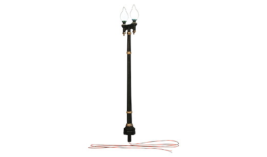 N DOUBLE LAMP POST
