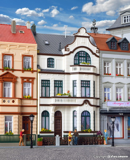 H0 Buergerhaus m. Atelier in