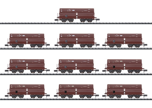 Display mit 10 Selbstentladewagen Erz IId, DR
