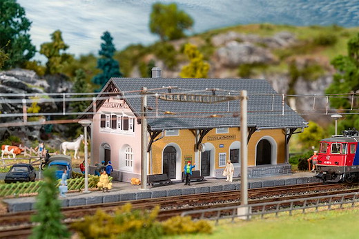 Bahnhof Lavin