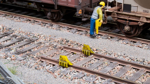 3D minis N Gleisknagge, 10 Stück