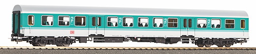 Halberstädter Mitteleinstiegswagen 2. Klasse DB AG V
