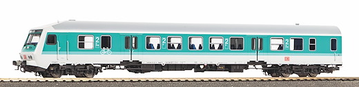 Halberstädter Mitteleinstiegssteuerwagen DB AG V