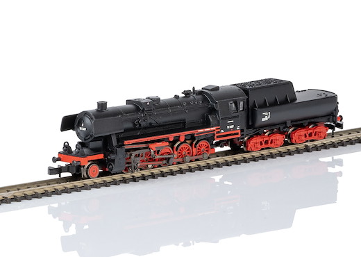 Schwere Güterzuglokomotive Baureihe 52 mit Wannentender, DB