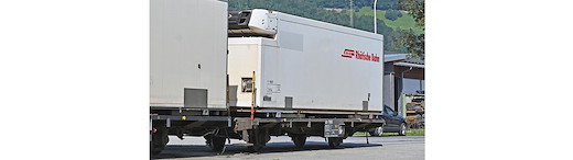 RhB Lb-v 7864 Tragwagen mit Kühlcontainer Y 11601