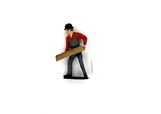 Heizer mit Holz