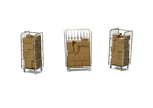 3 Paketwagen mit Paketen